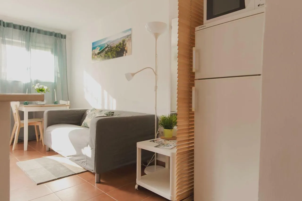 Séjour chez l'habitant Estancia De Invitados De Casa Tais Málaga